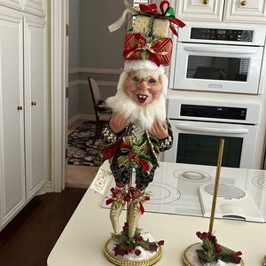 Mark Roberts Festive Elf with Gifts - Red, Green, Gold